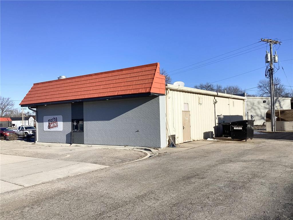 1317 Broadway Avenue SE Albert Lea MN 56007 7008700 image3