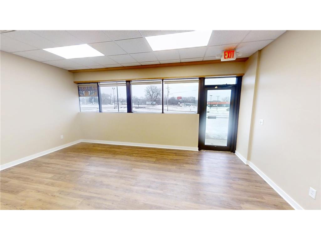 1317 Broadway Avenue SE Albert Lea MN 56007 7008700 image6