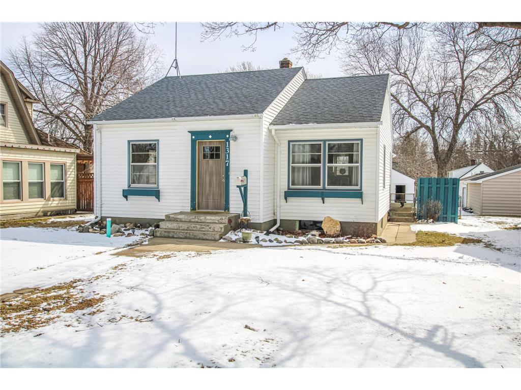 1317 Cedar Street, Alexandria, MN, 56308 MLS 6181716 Edina Realty