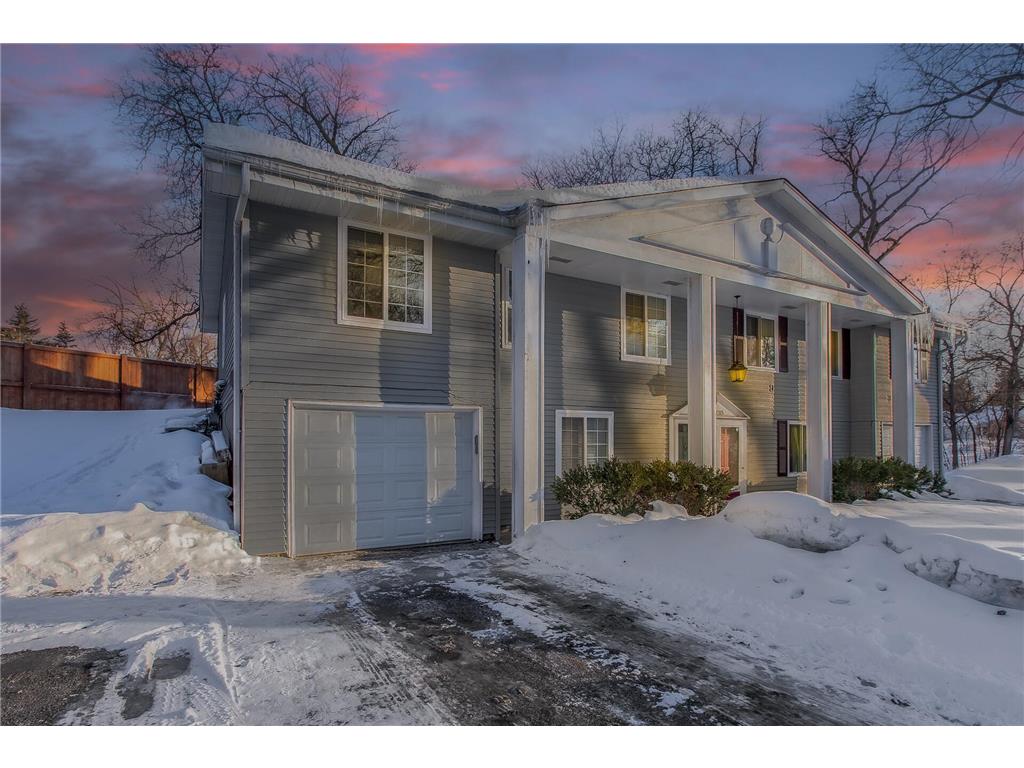 1317 Douglas Drive N Golden Valley MN 55422 6327808 image1