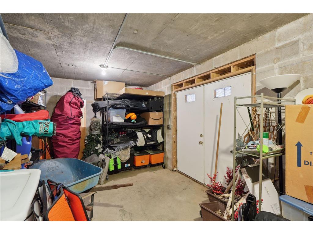 1317 Forest Park Lane Burnsville MN 55337 7094117 image42