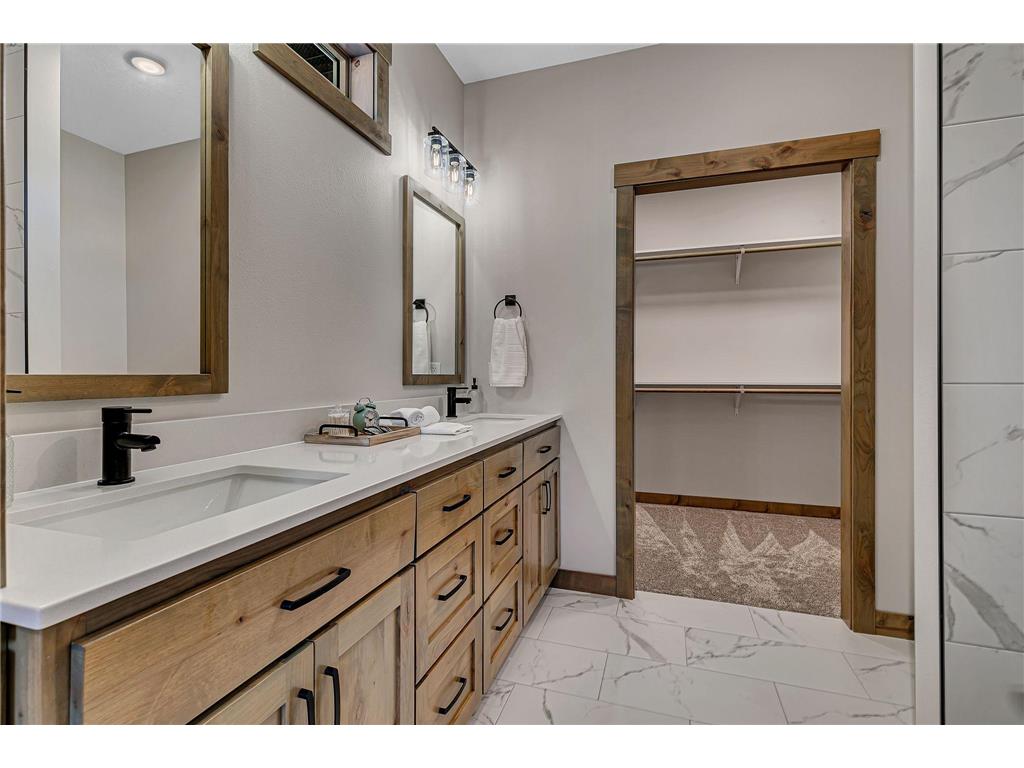 1317 Iris Lane Saint Joseph MN 56374 6813157 image18