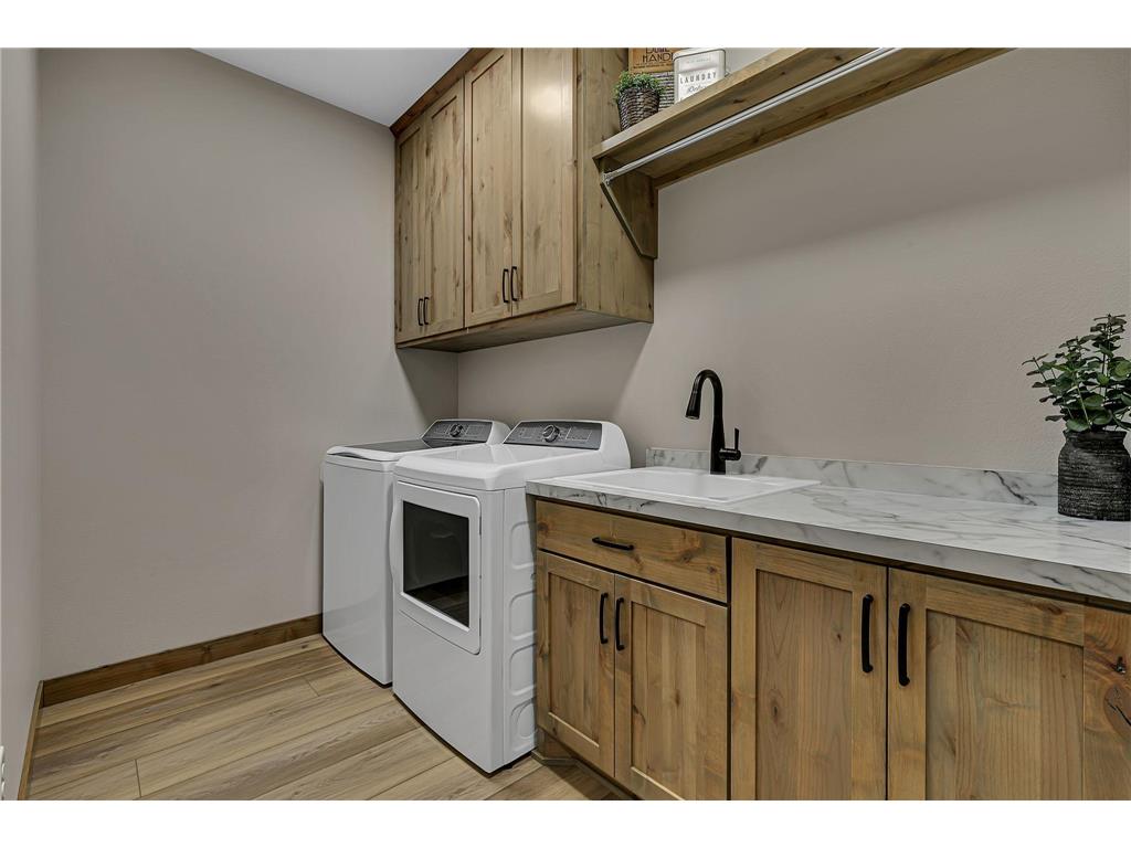 1317 Iris Lane Saint Joseph MN 56374 6813157 image25