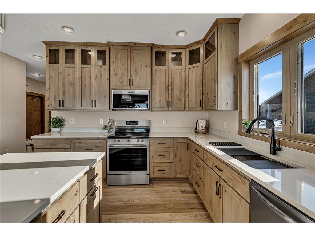 1317 Iris Lane Saint Joseph MN 56374 6813157 image6