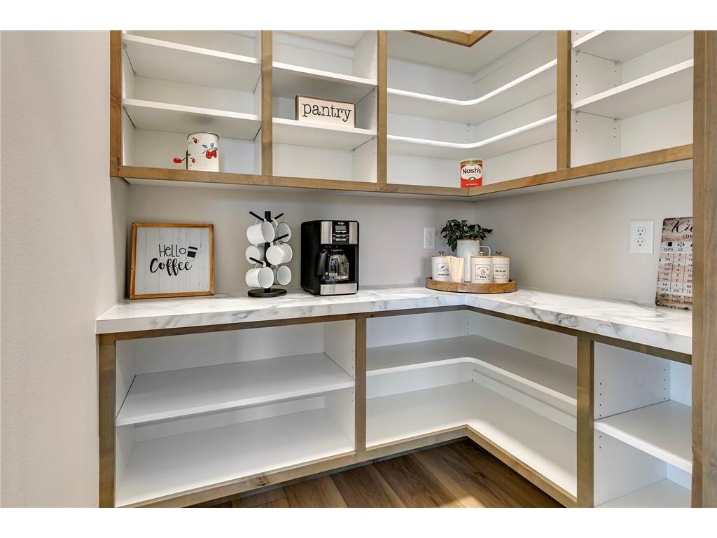 1317 Iris Lane Saint Joseph MN 56374 6813157 image8