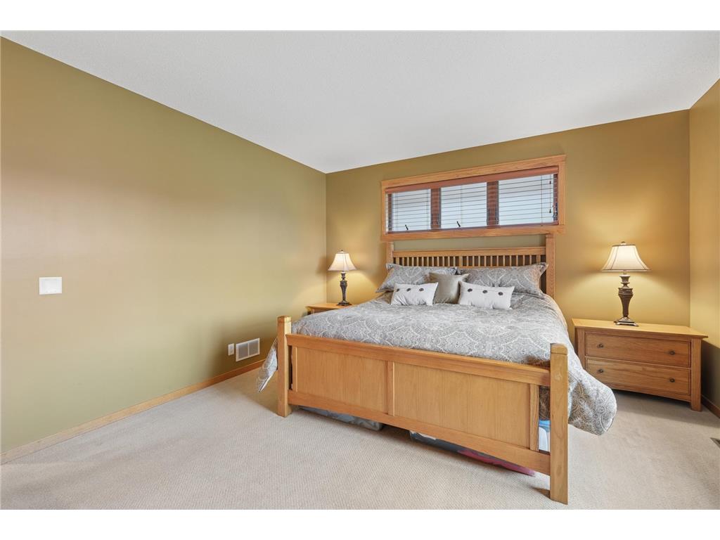 1317 Waters Path Woodbury MN 55129 7051715 image15