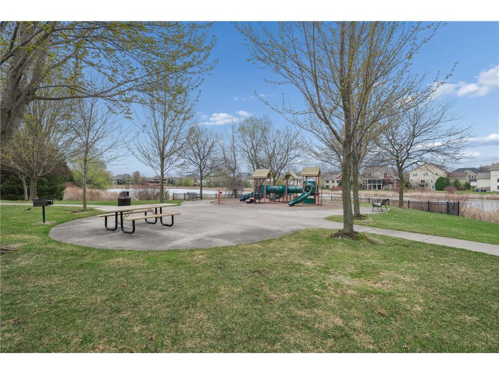 1317 Waters Path Woodbury MN 55129 7051715 image35