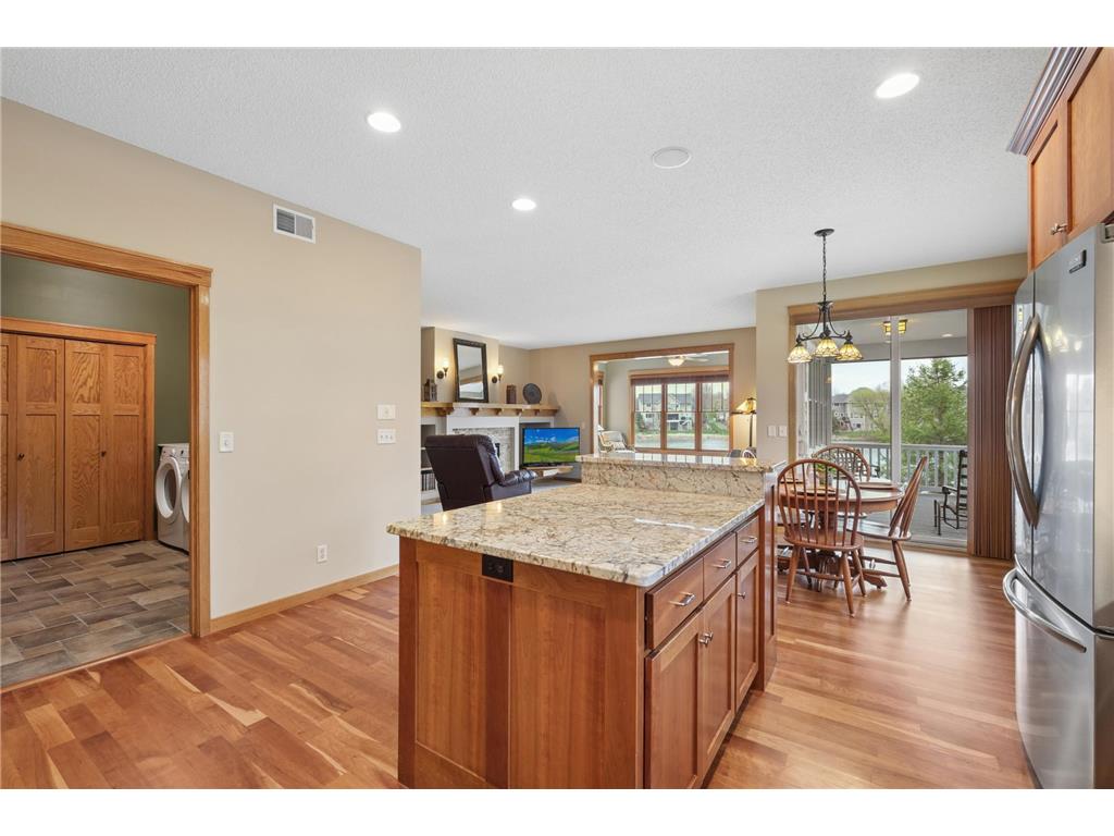 1317 Waters Path Woodbury MN 55129 7051715 image8