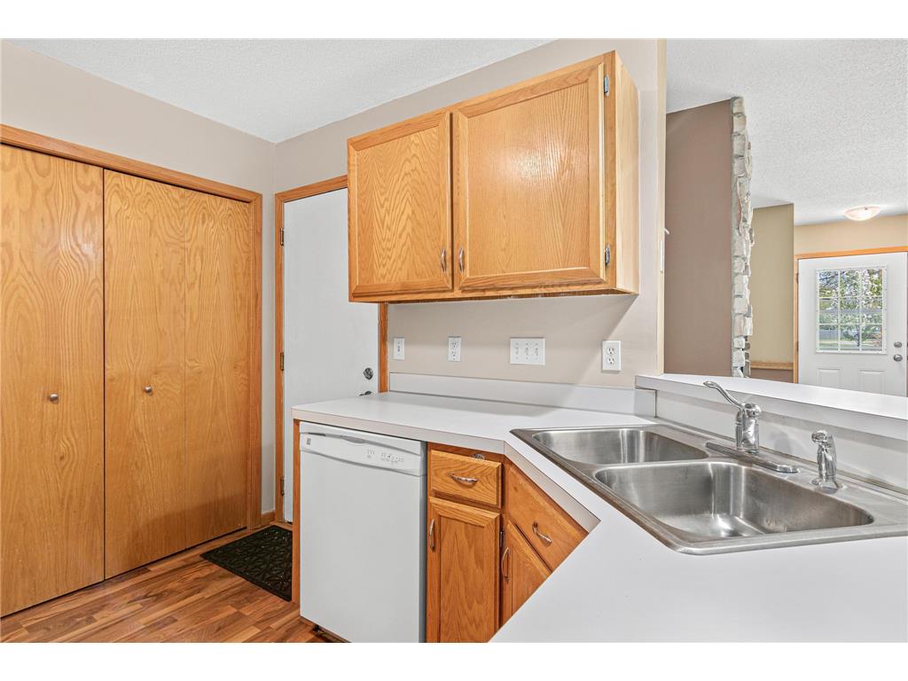 13171 Meadowood Curve NW #116 Coon Rapids MN 55448 7073230 image9