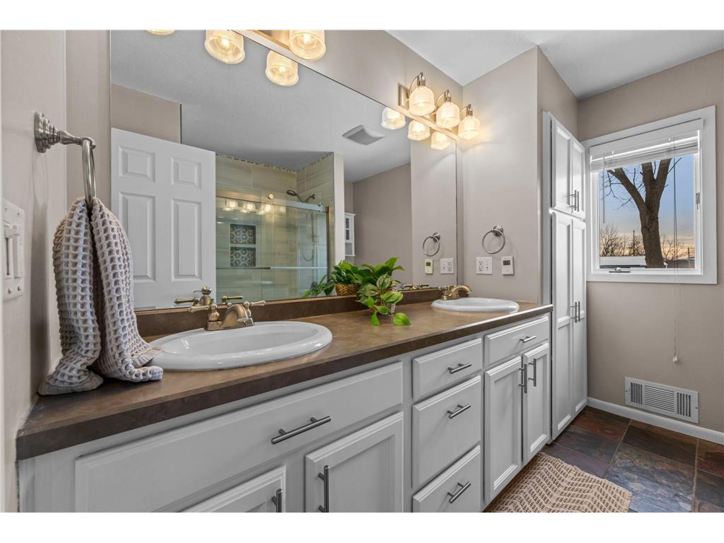 13175 Goodview Avenue N Hugo MN 55110 7013423 image32