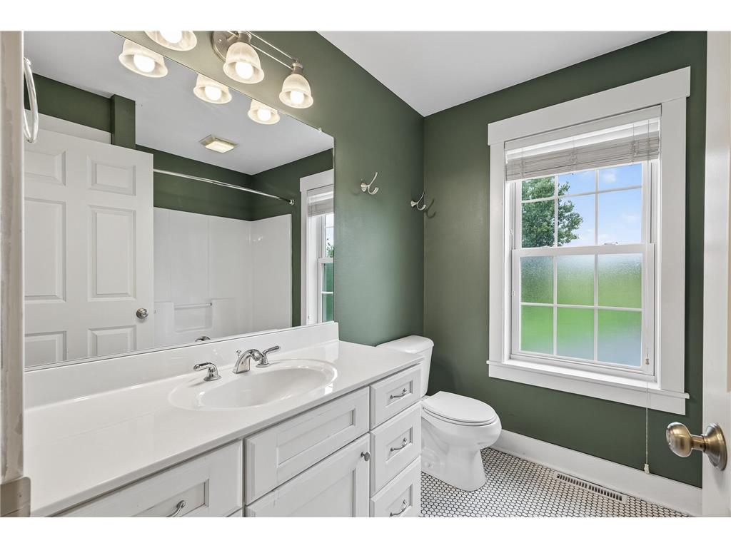 1318 146th Avenue New Richmond WI 54017 6783049 image25