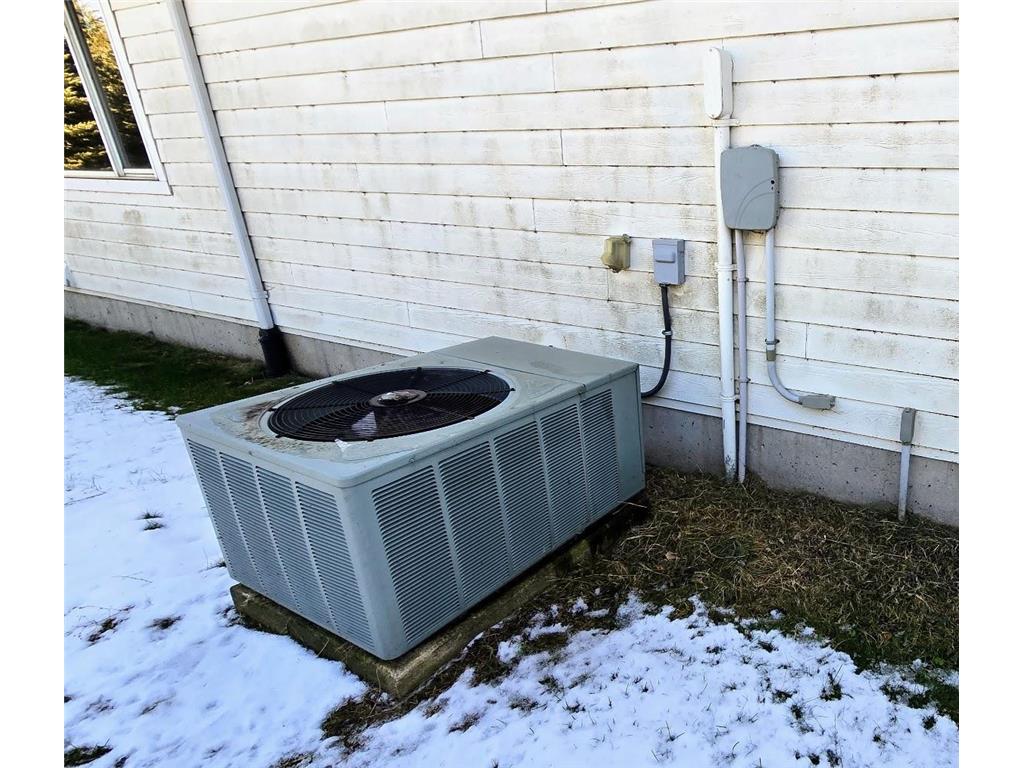 1318 161st Street Holland MN 56139 6818658 image16