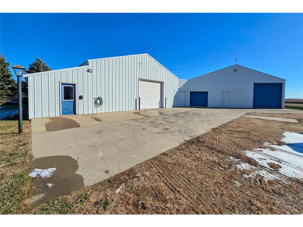 1318 161st Street Holland MN 56139 6818658 image55