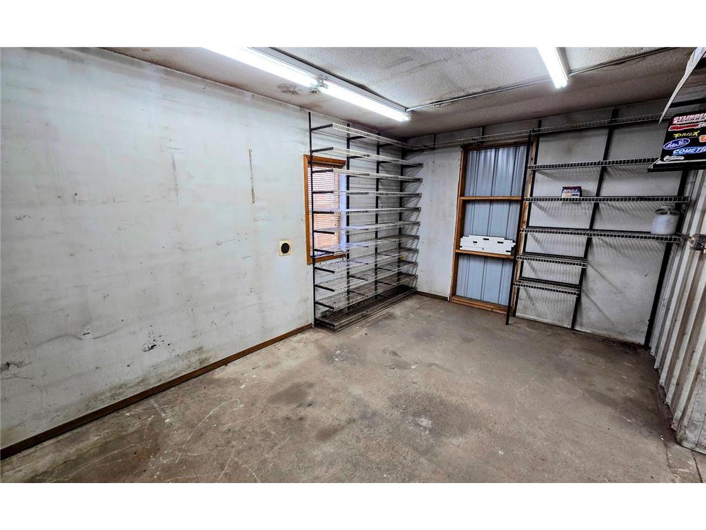 1318 161st Street Holland MN 56139 6818658 image66