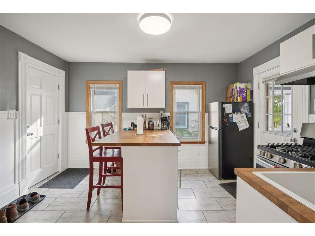 1318 5th Street NE Minneapolis MN 55413 7030246 image21