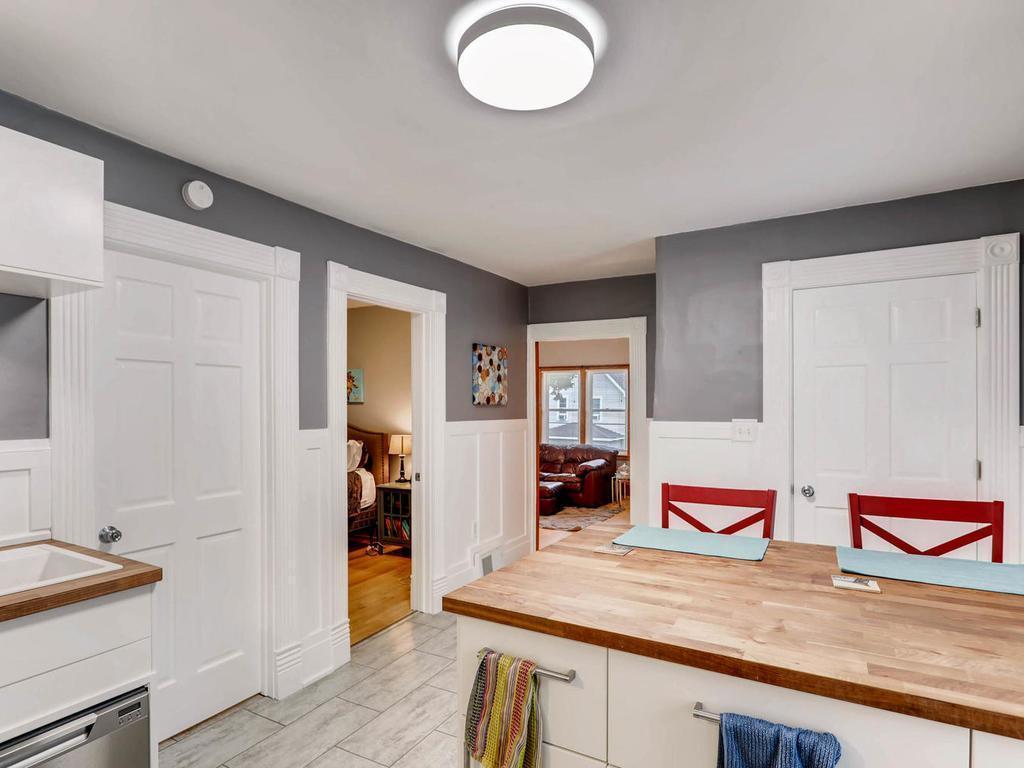 1318 5th Street NE Minneapolis MN 55413 7030246 image22