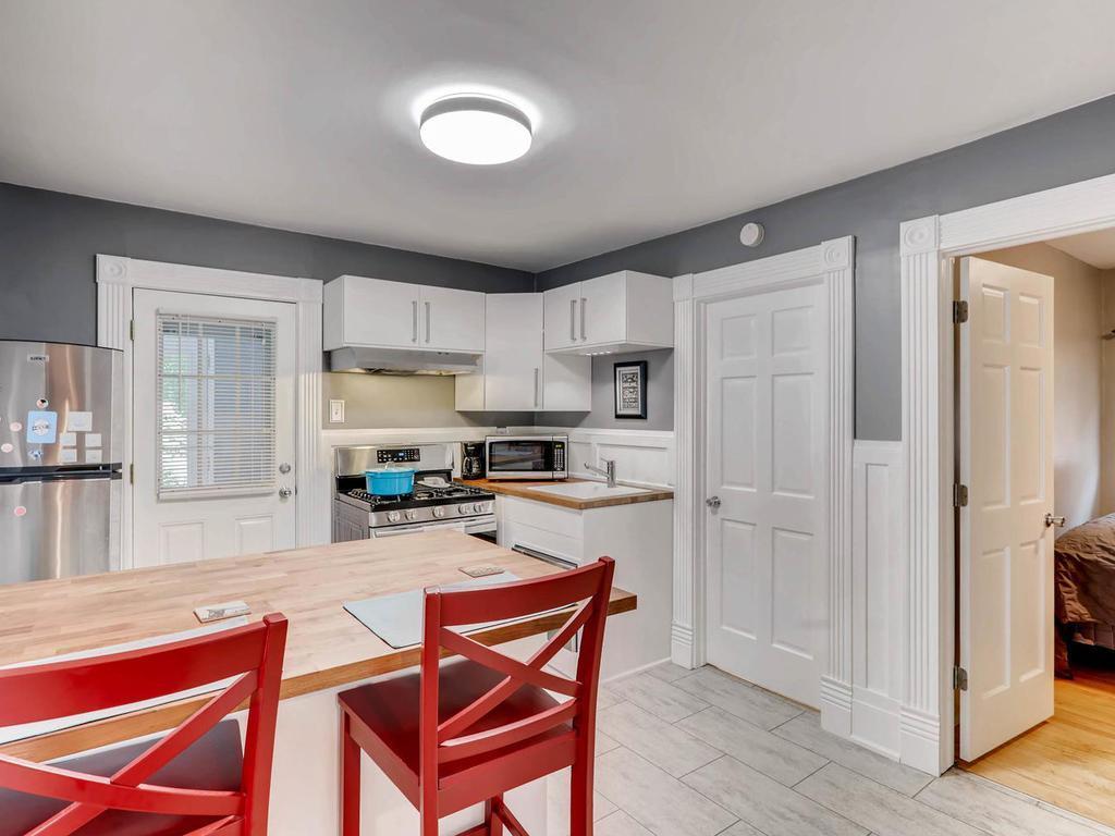 1318 5th Street NE Minneapolis MN 55413 7030246 image23