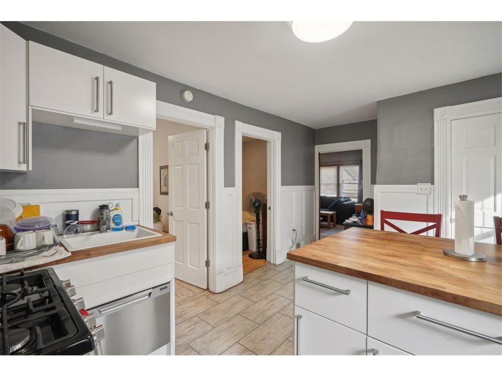 1318 5th Street NE Minneapolis MN 55413 7030246 image30