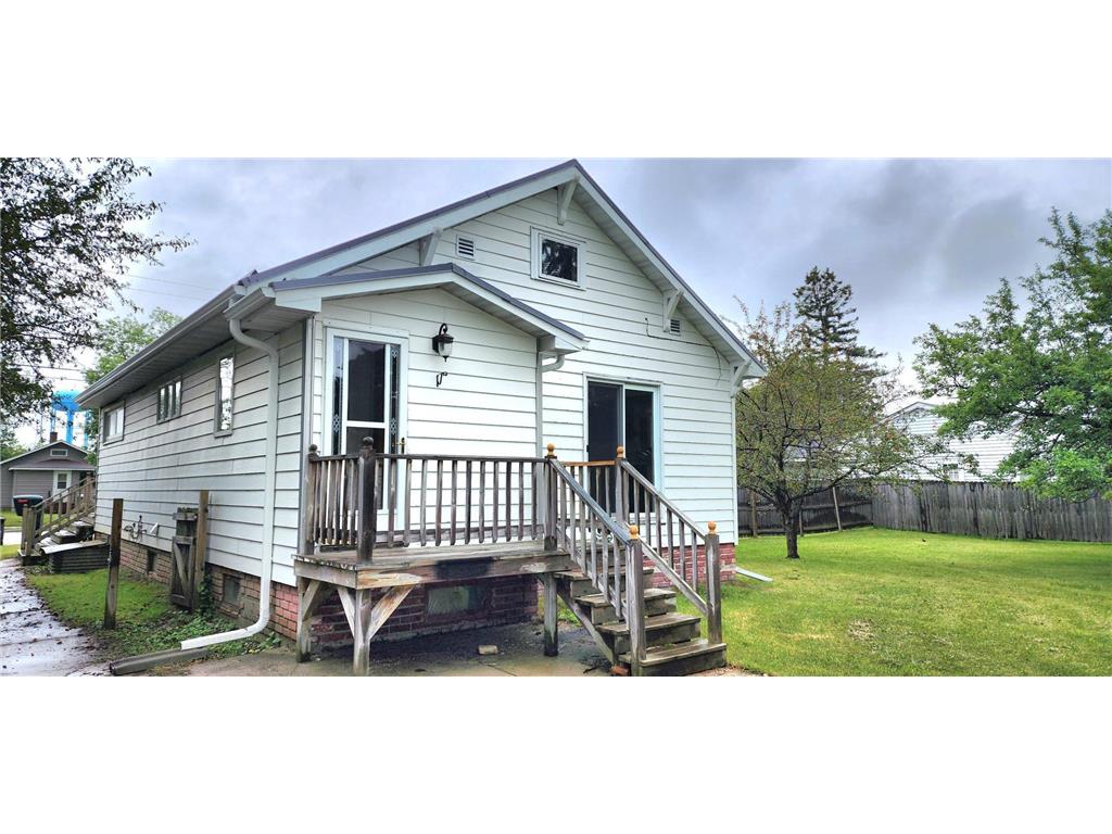 1318 9th Avenue International Falls MN 56649 6569596 image1