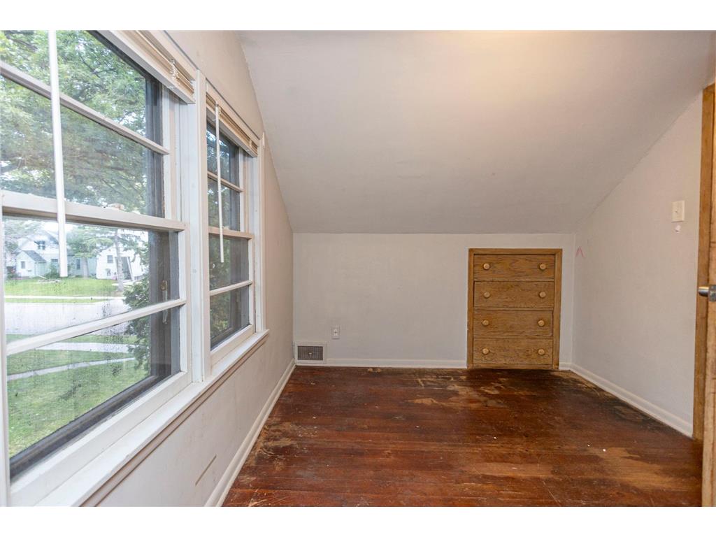 1318 Irving Street Alexandria MN 56308 7094979 image19