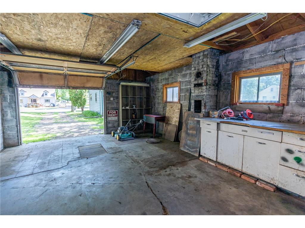 1318 Irving Street Alexandria MN 56308 7094979 image29