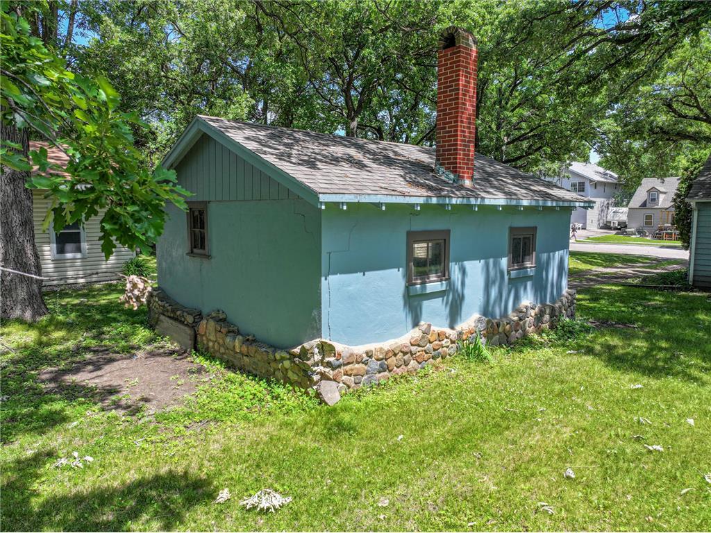 1318 Irving Street Alexandria MN 56308 7094979 image30