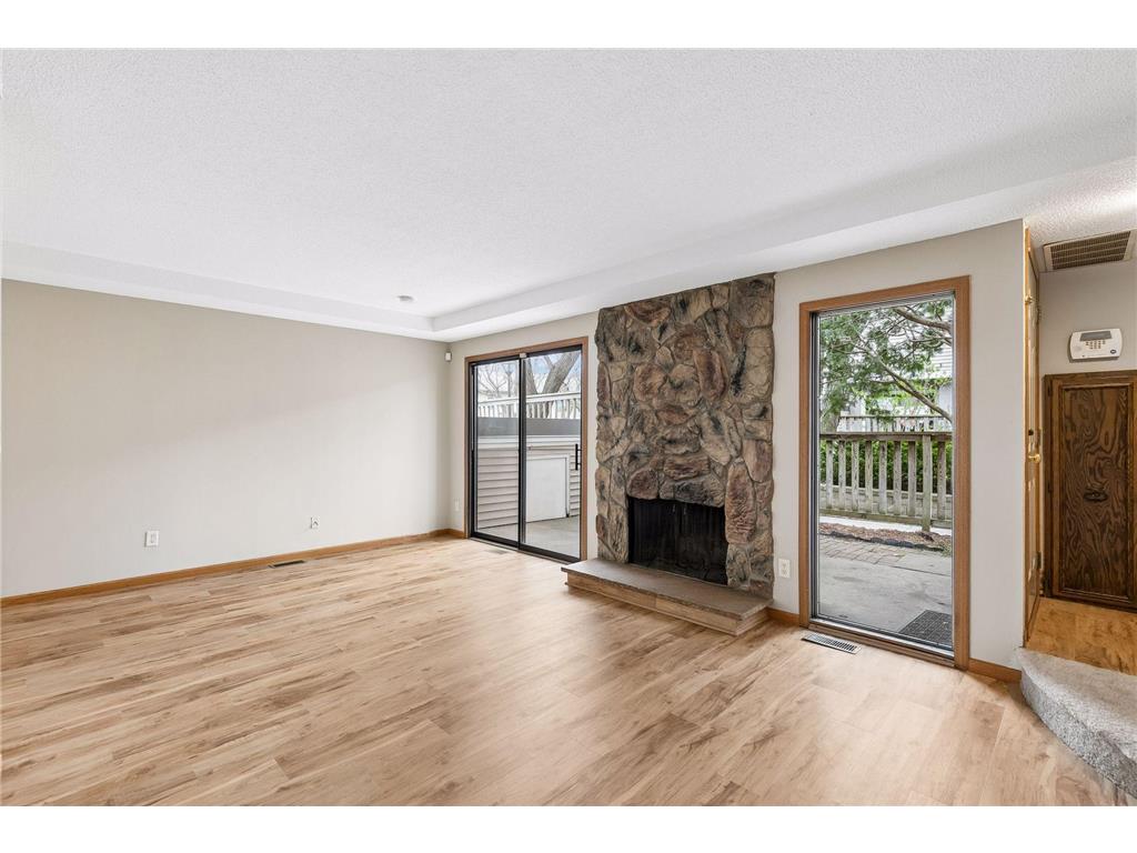 1318 Landmark Trail N Hopkins MN 55343 7017504 image11
