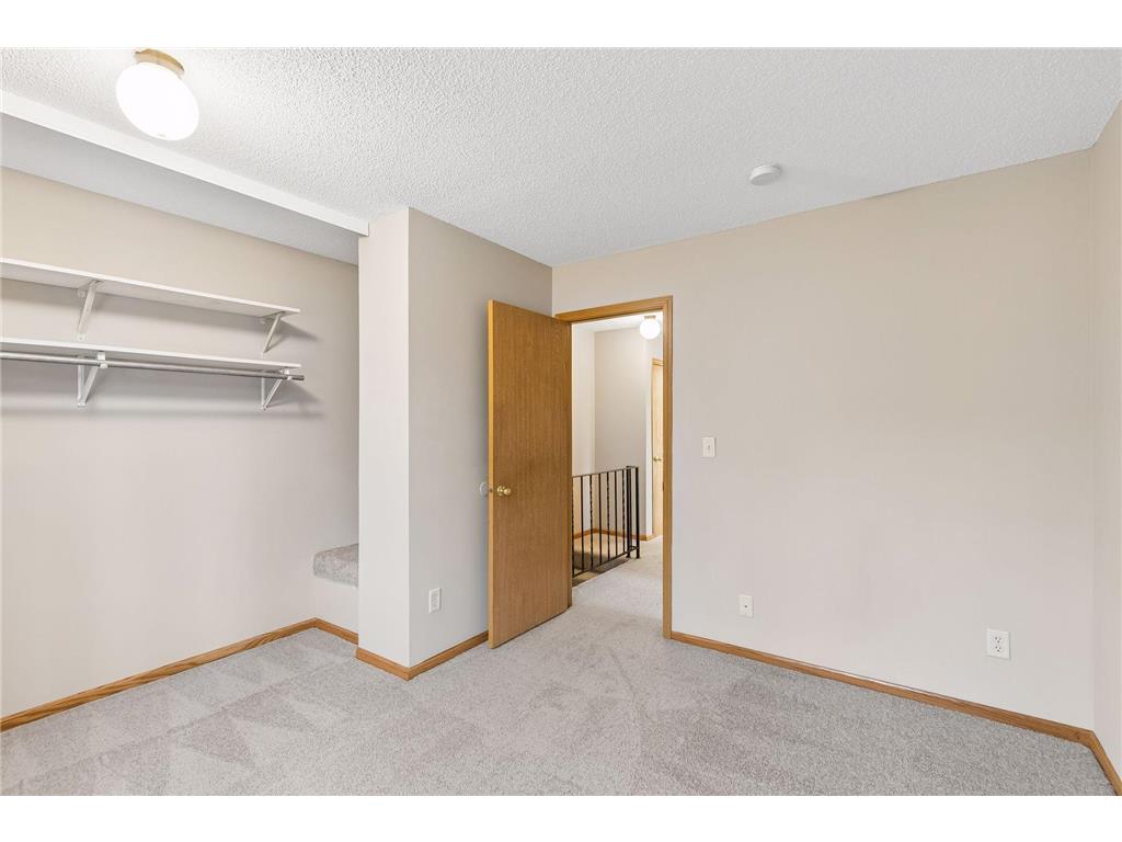 1318 Landmark Trail N Hopkins MN 55343 7017504 image23