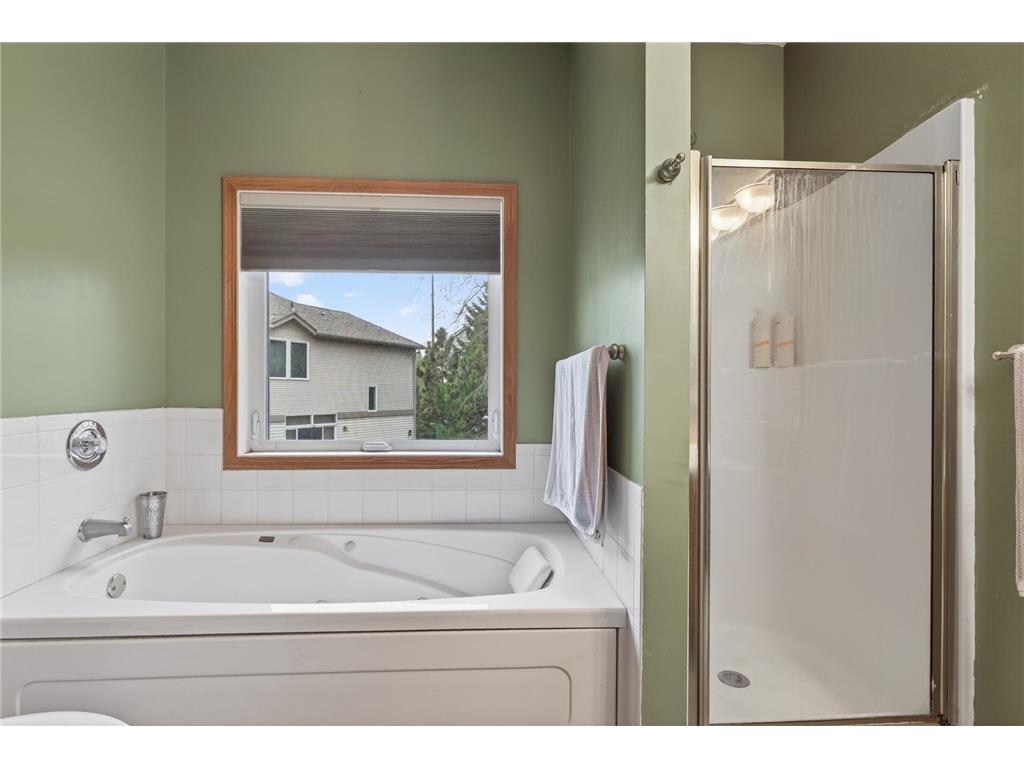 1318 Mcandrews Road E #23 Burnsville MN 55337 7058038 image16