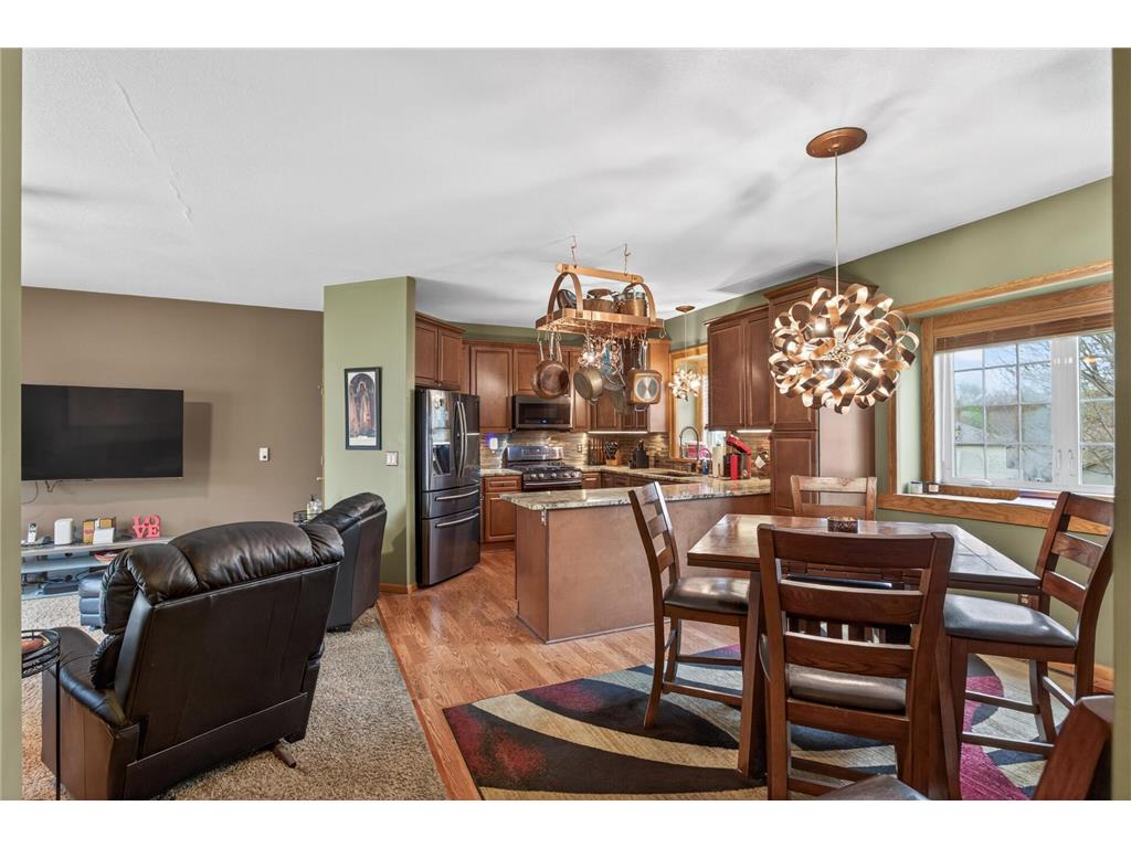 1318 Mcandrews Road E #23 Burnsville MN 55337 7058038 image3