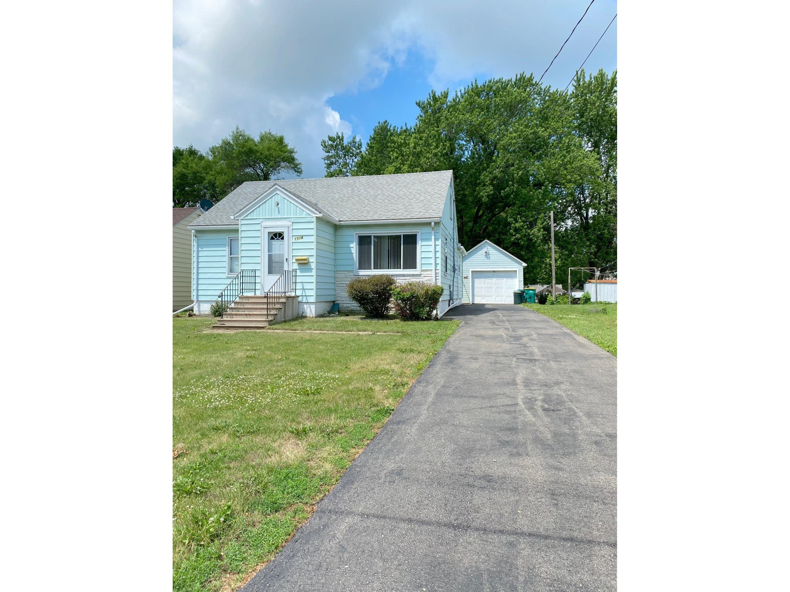 1318 Saint Joseph Avenue, Albert Lea, MN 56007 MLS 6016997 Edina