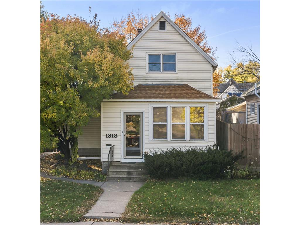 1318 Taylor Avenue Saint Paul MN 55104 6812146 image1