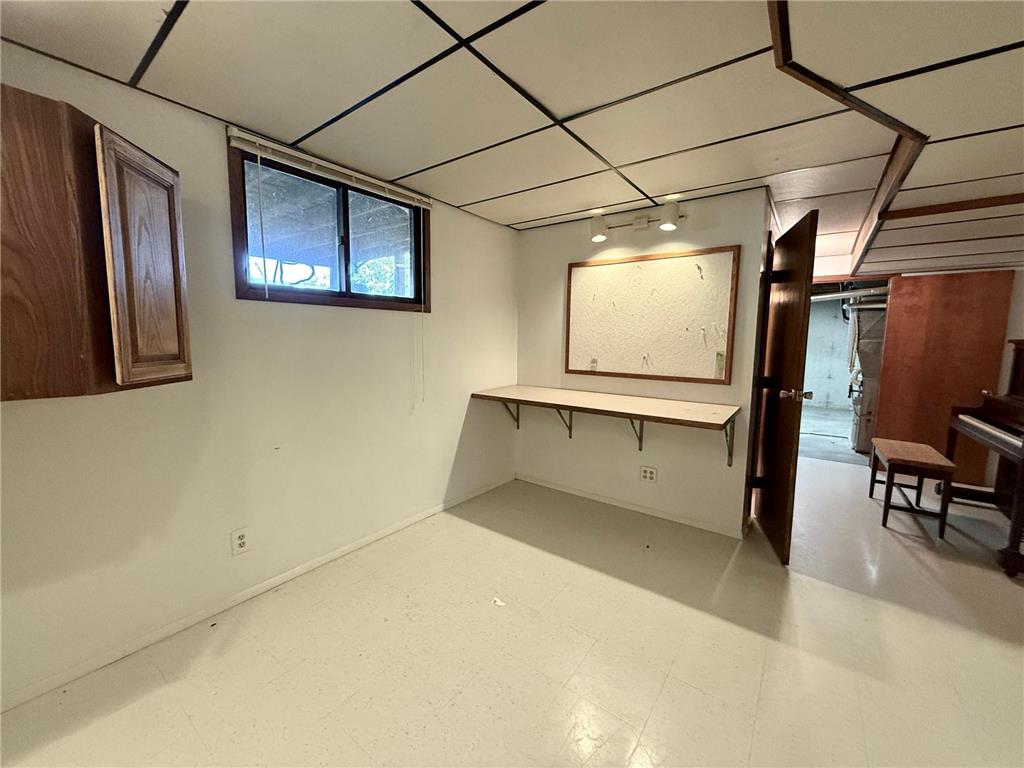 1318 W Chestnut Avenue Olivia MN 56277 6809899 image47