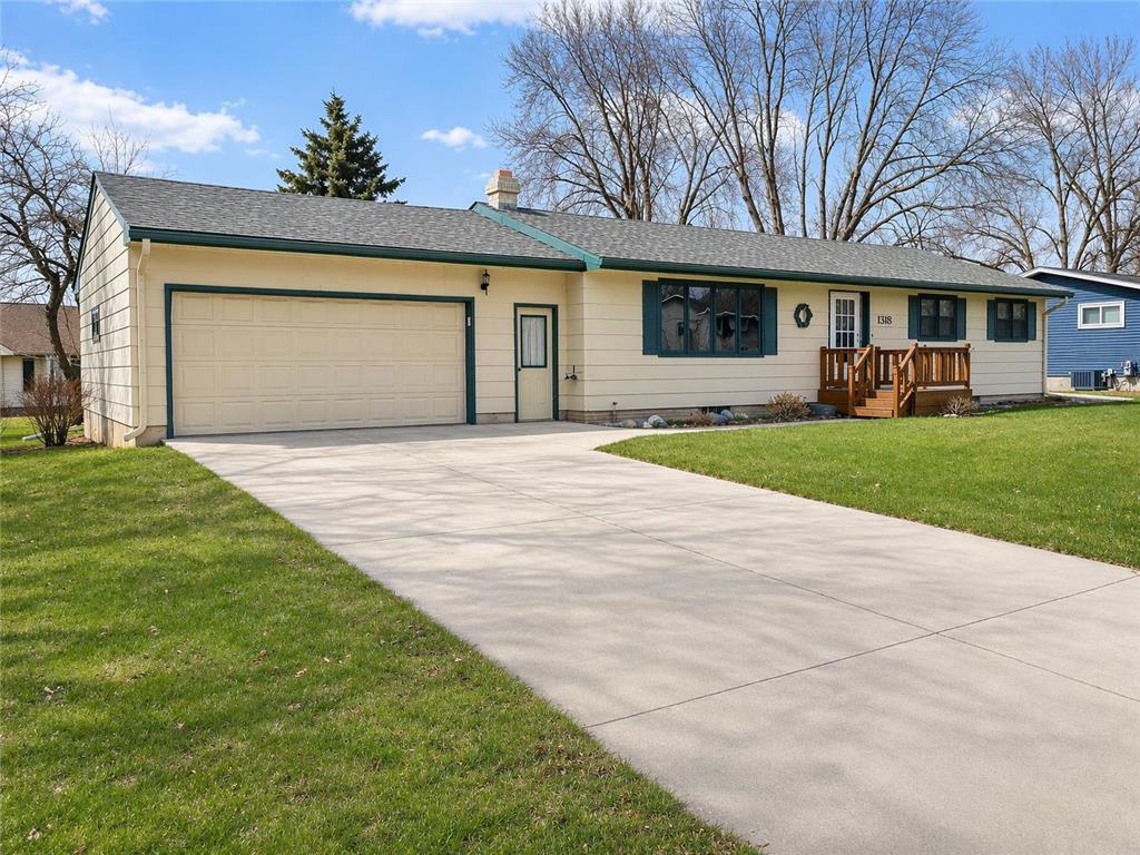 1318 W Chestnut Avenue Olivia MN 56277 7057982 image1