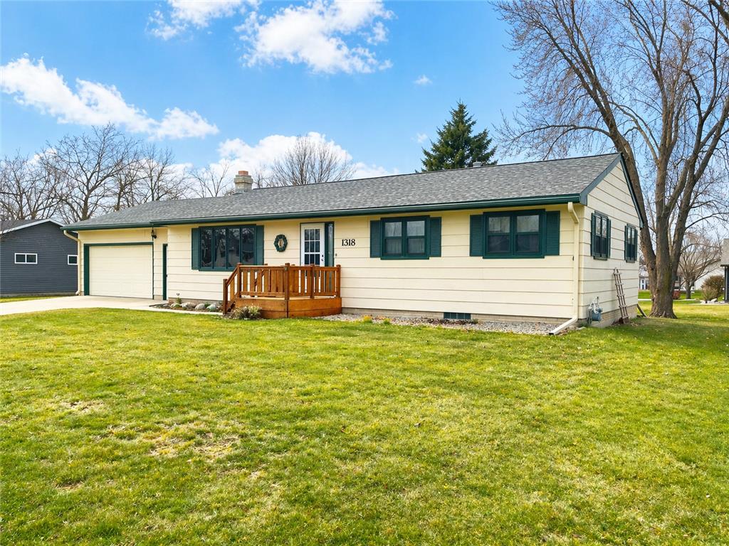 1318 W Chestnut Avenue Olivia MN 56277 7057982 image2