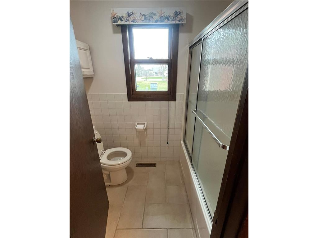 1318 W Chestnut Avenue Olivia MN 56277 7057982 image28