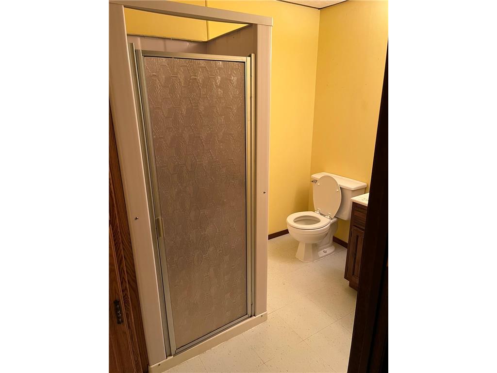 1318 W Chestnut Avenue Olivia MN 56277 7057982 image42