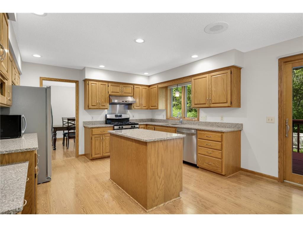 1318 W Royal Oaks Drive Shoreview MN 55126 6820670 image10