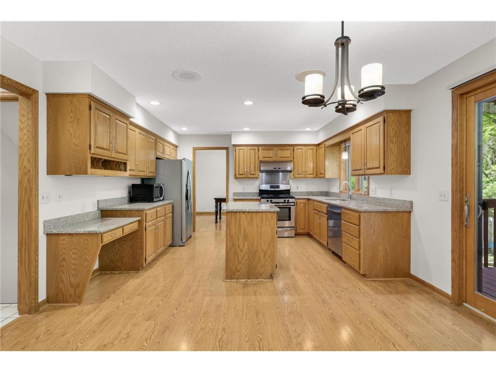 1318 W Royal Oaks Drive Shoreview MN 55126 6820670 image11