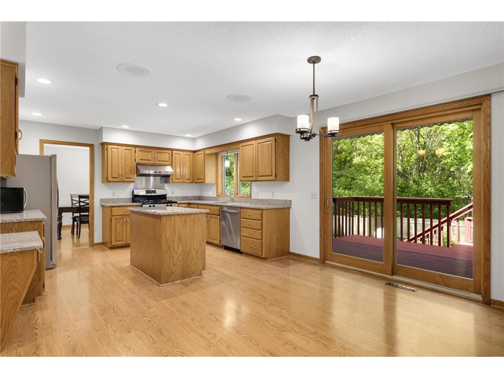1318 W Royal Oaks Drive Shoreview MN 55126 6820670 image16