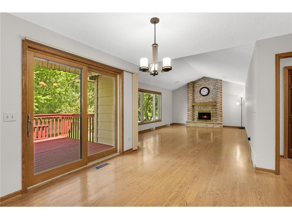 1318 W Royal Oaks Drive Shoreview MN 55126 6820670 image17