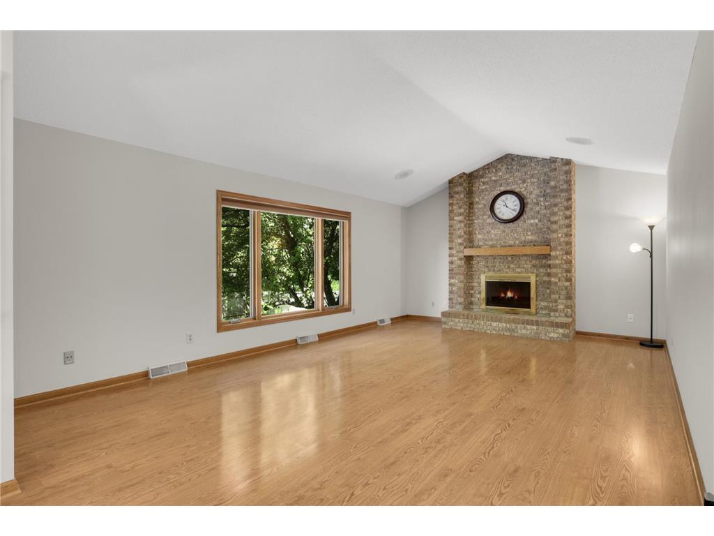 1318 W Royal Oaks Drive Shoreview MN 55126 6820670 image18