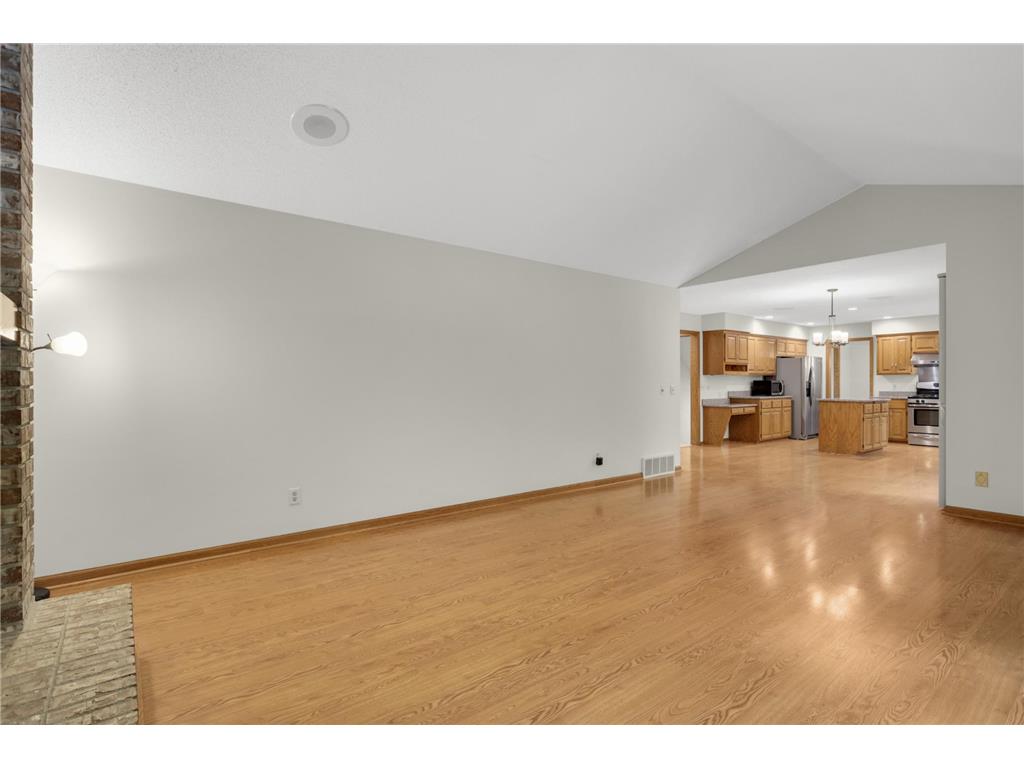 1318 W Royal Oaks Drive Shoreview MN 55126 6820670 image21