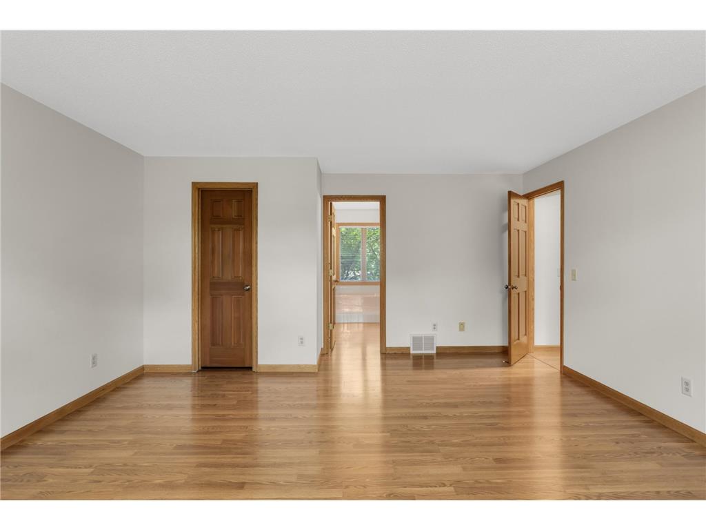 1318 W Royal Oaks Drive Shoreview MN 55126 6820670 image29