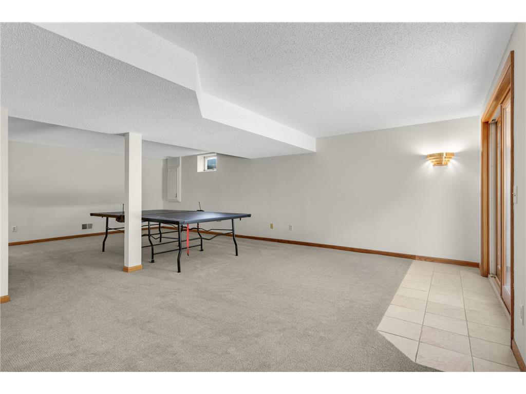 1318 W Royal Oaks Drive Shoreview MN 55126 6820670 image37