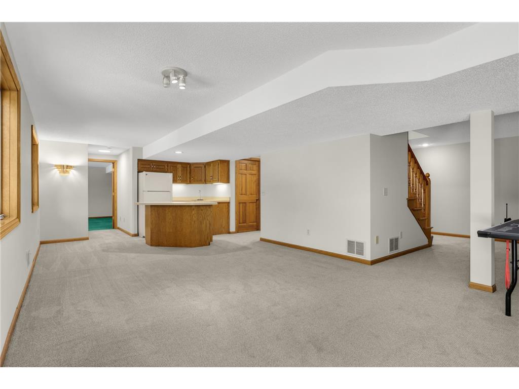 1318 W Royal Oaks Drive Shoreview MN 55126 6820670 image40