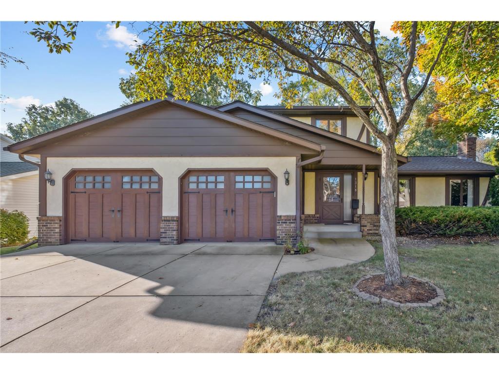 1318 Willow Circle Roseville MN 55113 6615483 image1