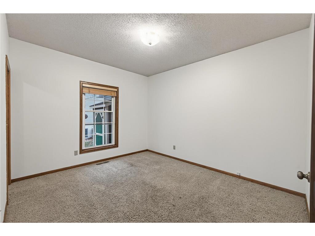 13182 Zion Street NW Coon Rapids MN 55448 6816575 image11