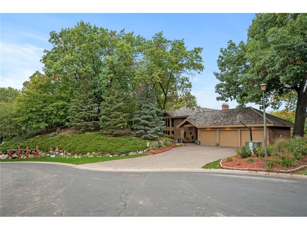 13188 Cardinal Creek Road Eden Prairie MN 55346 6439999 image1