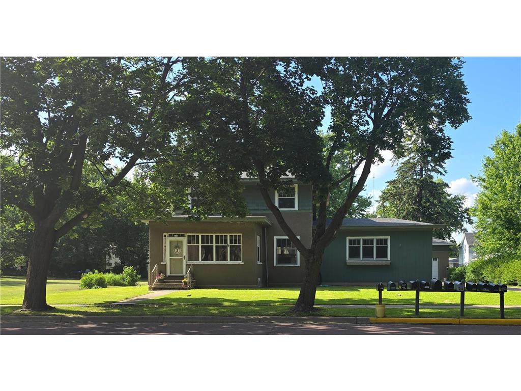1319 3rd Avenue Mountain Lake MN 56159 7046761 image1